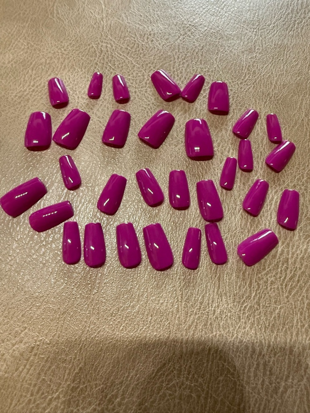 Press-On Nail Set - Multiple Shades in Medium Coffin - Picture 2 of 7